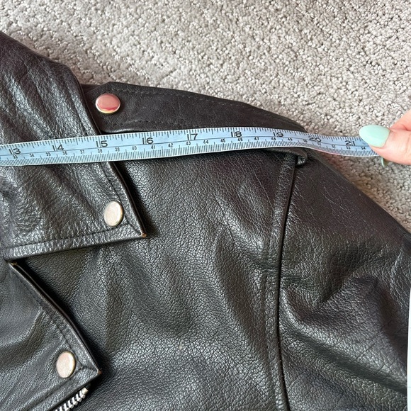 Black leather 1990s Motorcycle Jacket - Picture 10 of 11